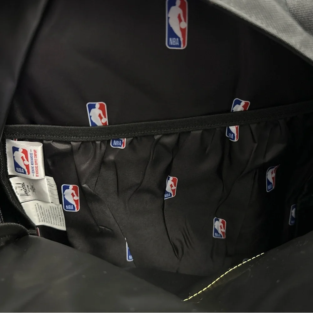 Herschel Supply Co NBA Los Angeles Lakers Backpack - Picture 10 of 12